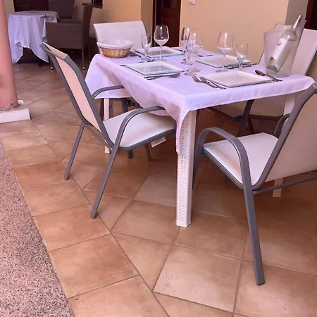 Donna Giovanna Giardino Privato Vicino Spiagge Vakantiehuis